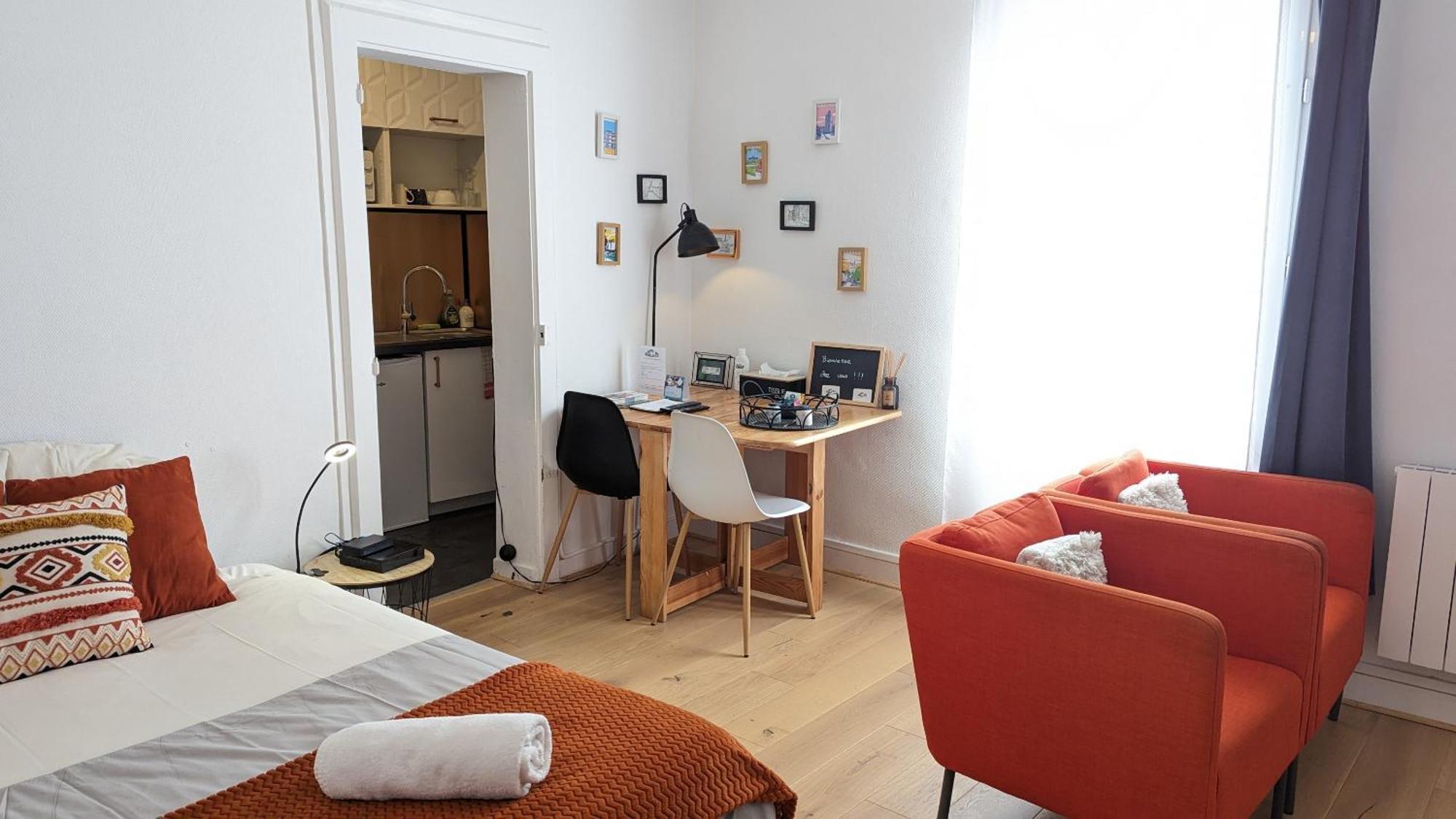 אנז'ה Appartement Hypercentre Calme Proche Centre Des Congres חדר תמונה